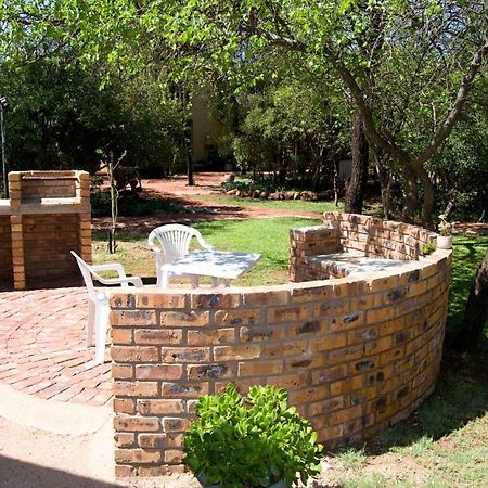 Suzie'S Loft - Nude - Suneden Family Naturist Resort Pretoria-Noord Exteriör bild