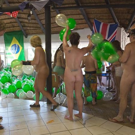 Suzie'S Loft - Nude - Suneden Family Naturist Resort Pretoria-Noord Exteriör bild