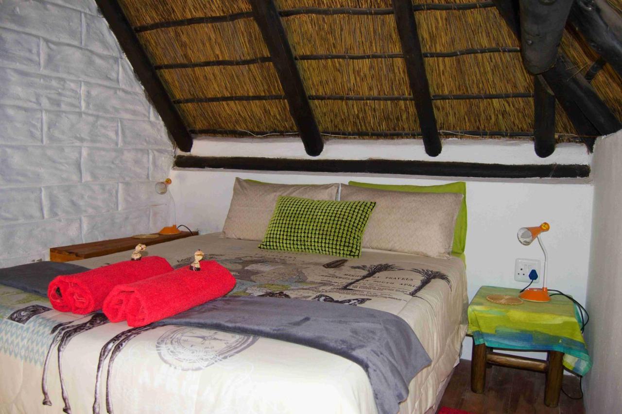 Suzie'S Loft - Nude - Suneden Family Naturist Resort Pretoria-Noord Exteriör bild