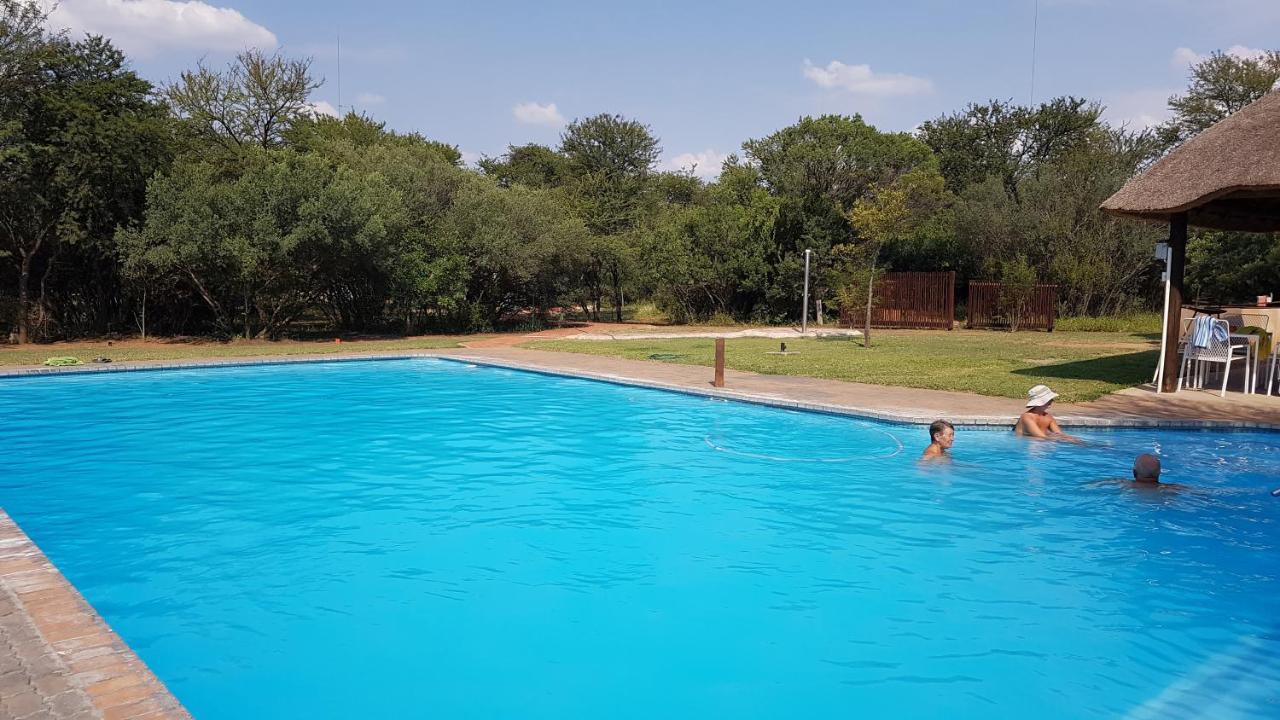 Suzie'S Loft - Nude - Suneden Family Naturist Resort Pretoria-Noord Exteriör bild