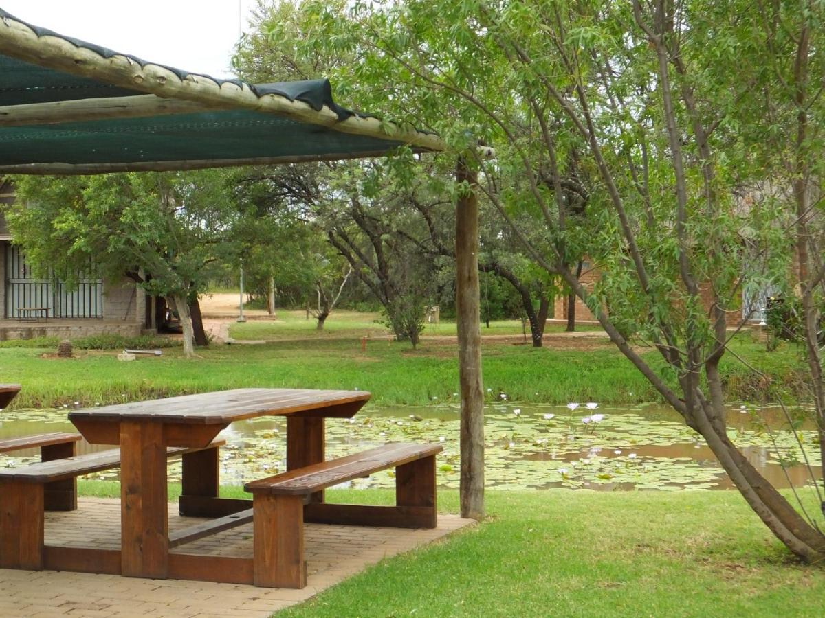 Suzie'S Loft - Nude - Suneden Family Naturist Resort Pretoria-Noord Exteriör bild