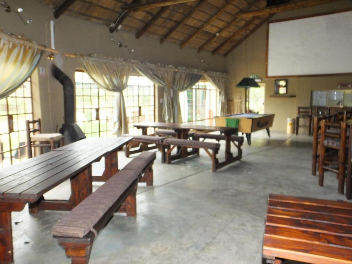 Suzie'S Loft - Nude - Suneden Family Naturist Resort Pretoria-Noord Exteriör bild